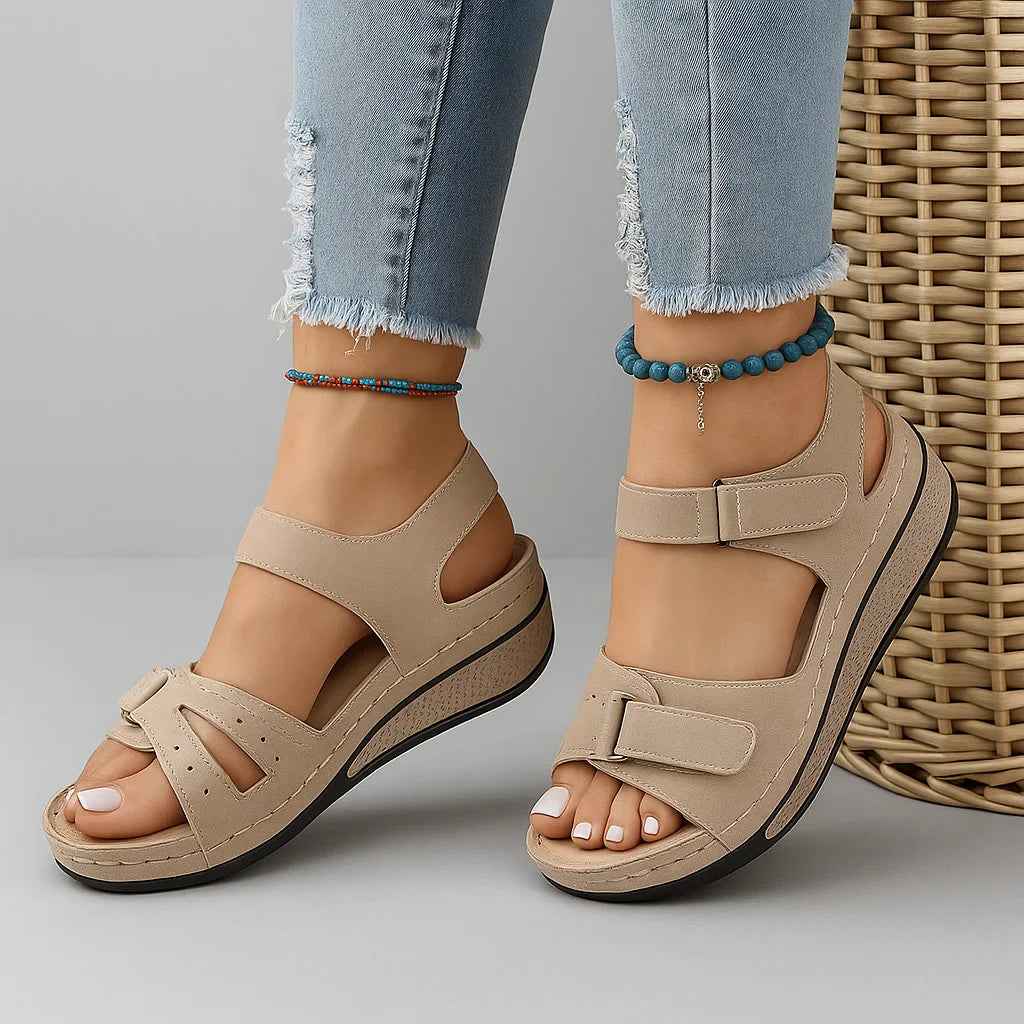 Alfreda Orthopedic Sandal • Ponty
