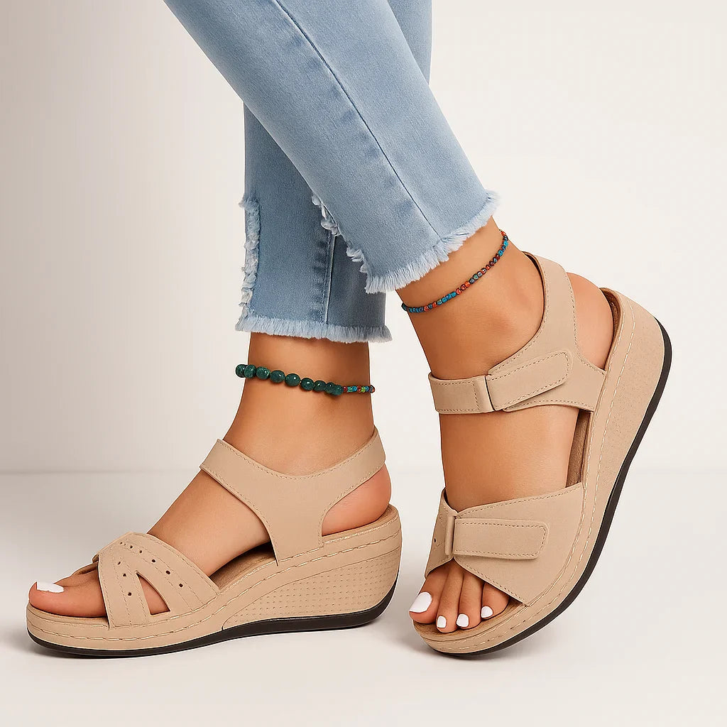Alfreda Orthopedic Sandal • Ponty