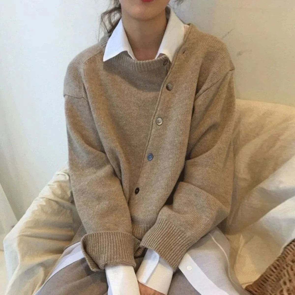 Comfortable Cashmere Sweater - Luna